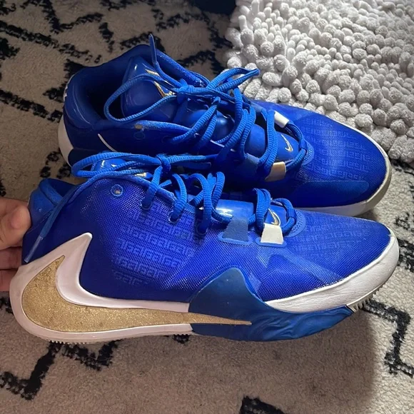 Nike Zoom Freak 1 Greece Sneakers - Picture 1 of 6